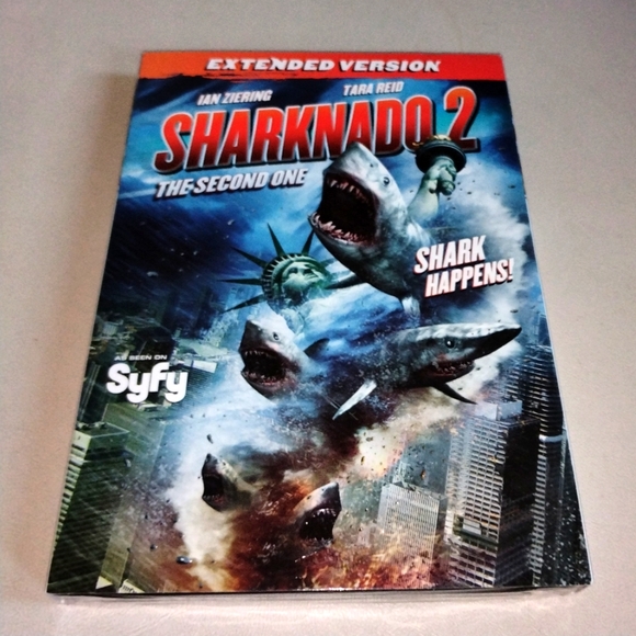 Sharknado 2 The Second One Extended Version Blu-ray DVD Ian Ziering, Tara Reid - Picture 1 of 2